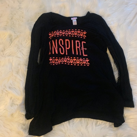 Black and pink shirt - Picture 1 of 1